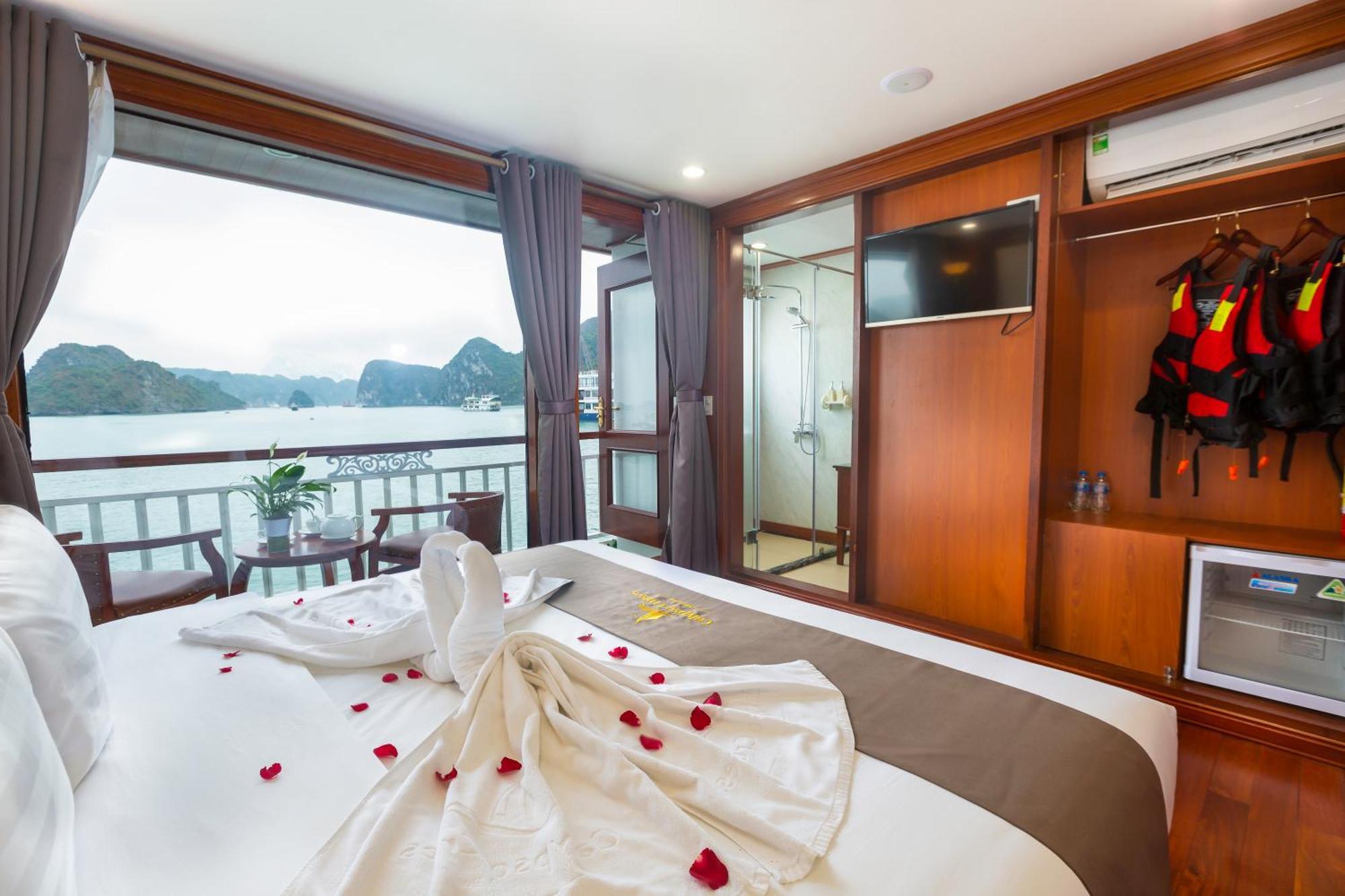 Отель Le Journey Elegance Cruise Халонг Экстерьер фото